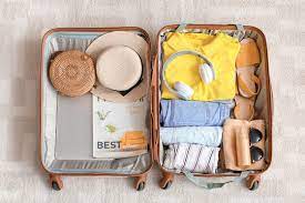 How to pack suitcase